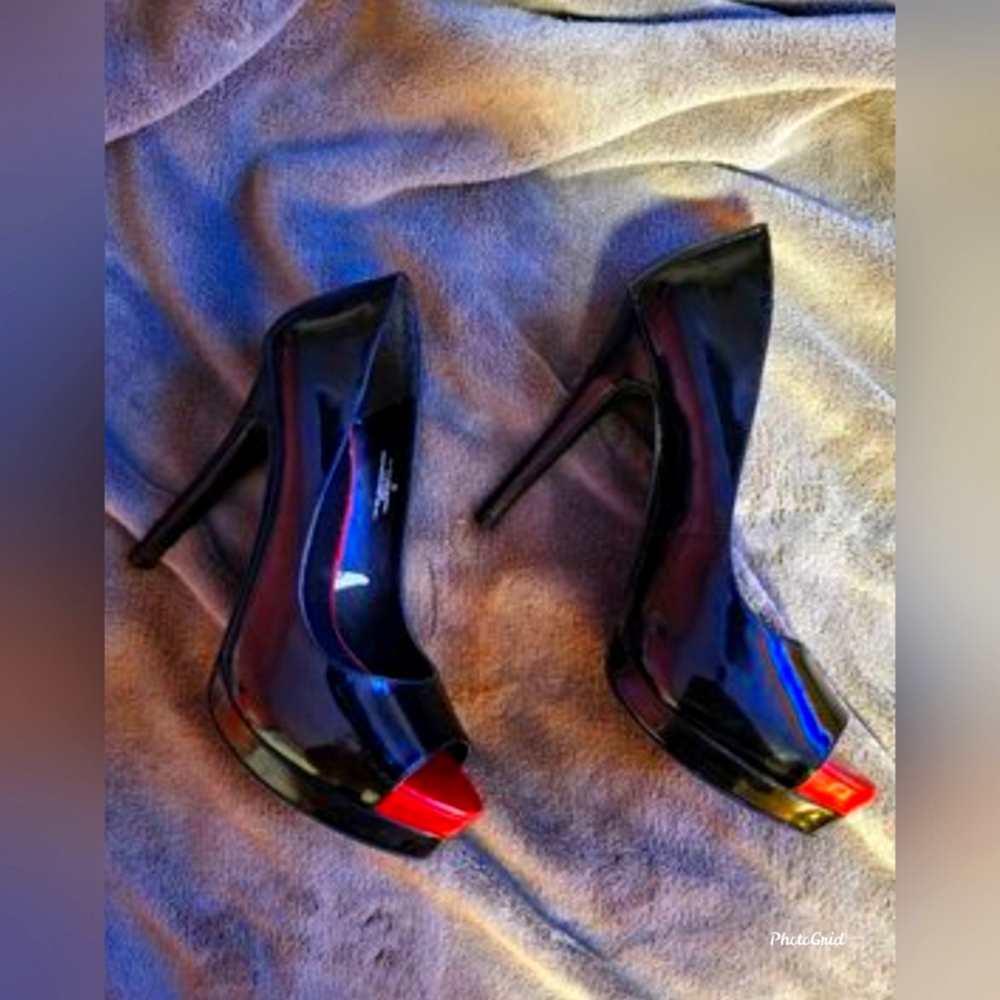 Mossimo Peep Toe Patent Leather Heels